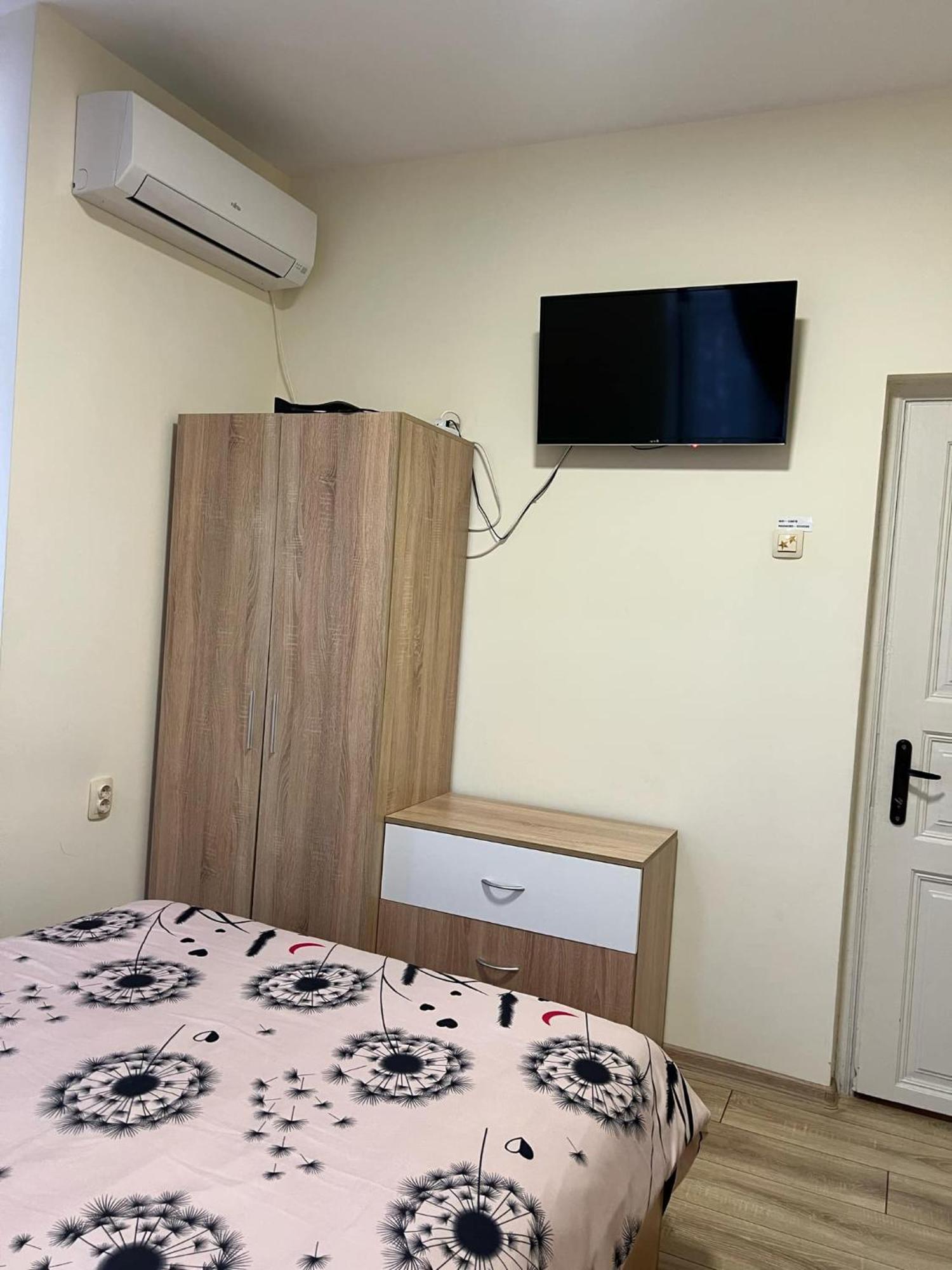 Стонел Apartman Veliko Tarnovo Kültér fotó